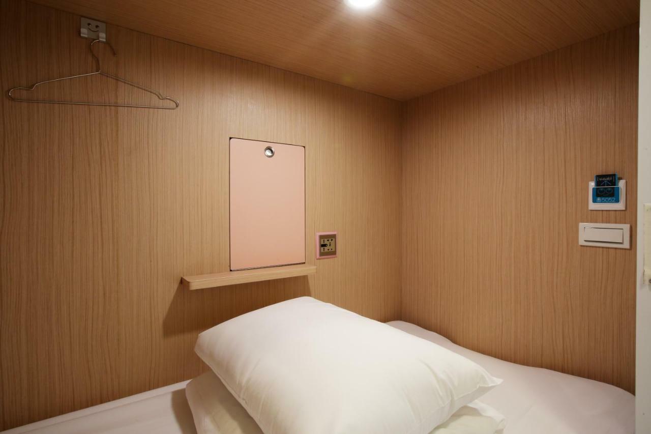 Loosha Hostel Taichung Dış mekan fotoğraf