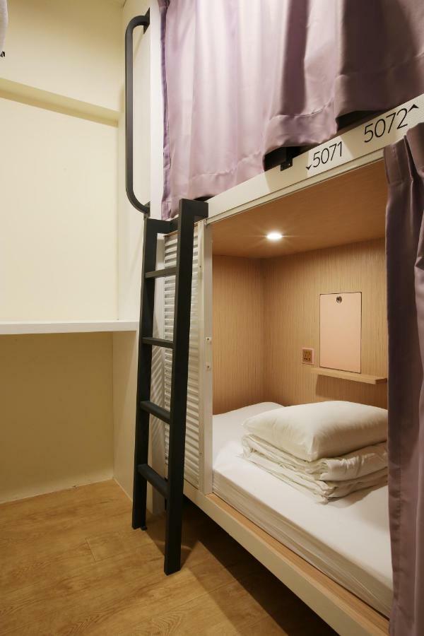 Loosha Hostel Taichung Dış mekan fotoğraf