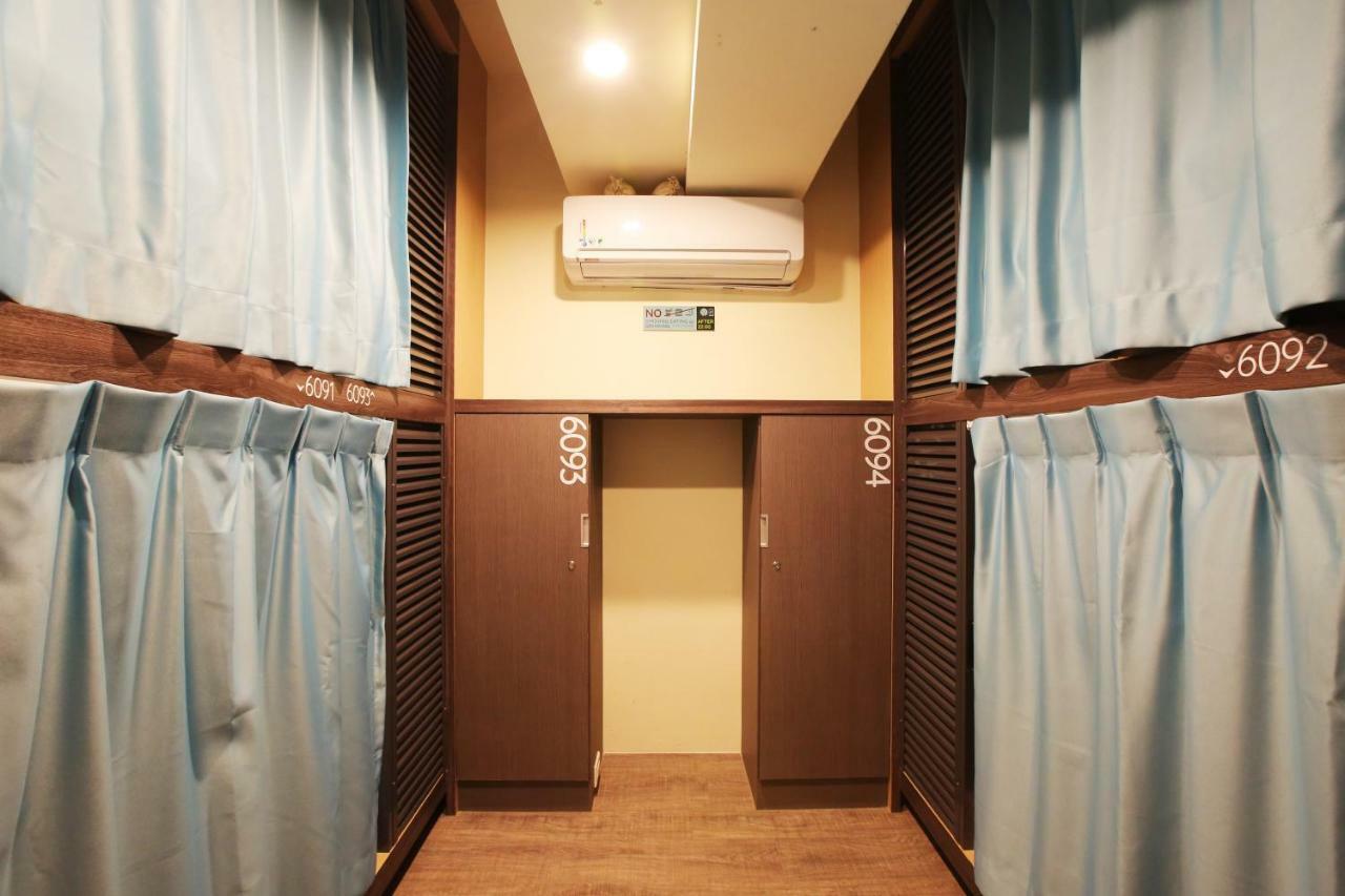 Loosha Hostel Taichung Dış mekan fotoğraf