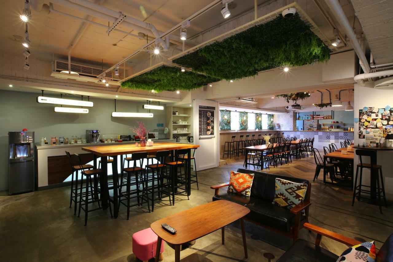 Loosha Hostel Taichung Dış mekan fotoğraf