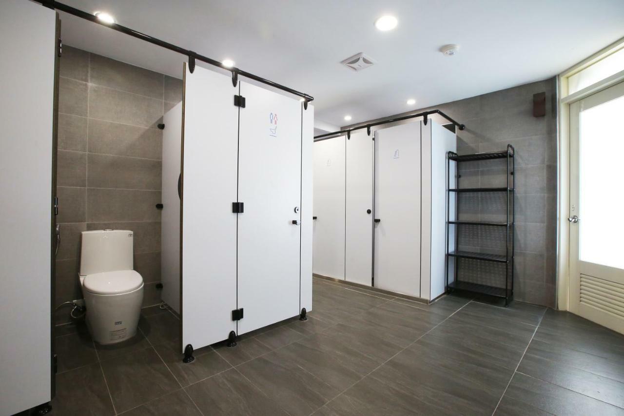 Loosha Hostel Taichung Dış mekan fotoğraf