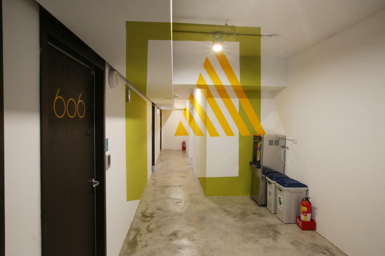 Loosha Hostel Taichung Dış mekan fotoğraf